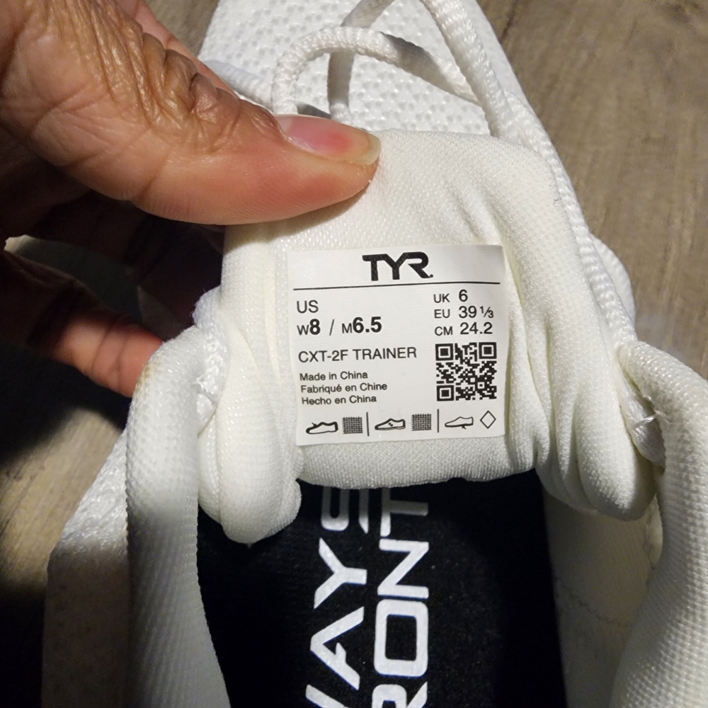 TYR White Athletic Sneakers - Picture 4 of 5